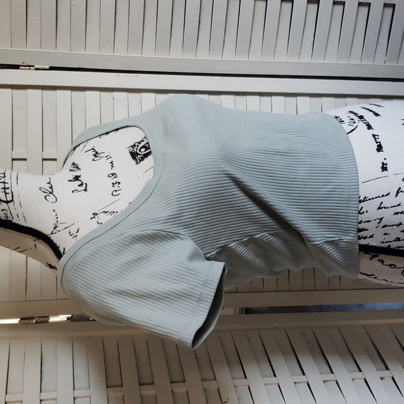 Madewell new short sleeves sage green round neck women's top size L - Picture 3 of 5